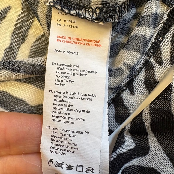 Streetwear Society mock turtleneck mesh animal print long sleeve top size Small - Picture 5 of 6